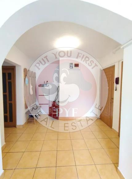 Metrou Aparatorii Patriei | Apartament 3 camere | Decomandat | 71 mp | B10356